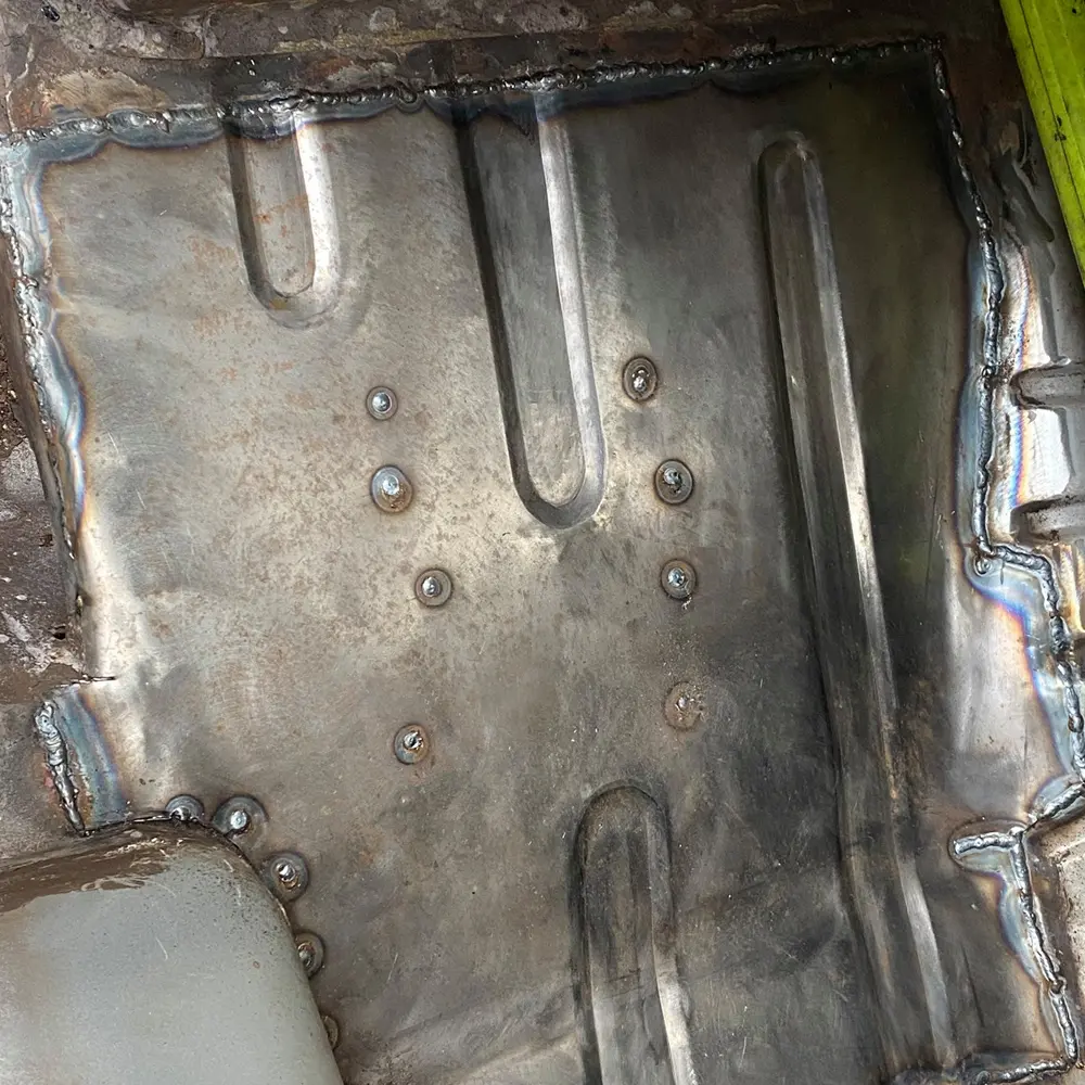 Metināšanas darbi. Auto virsbūves metināšana - arkas, sliekšņi, grīda, izpūtēji.